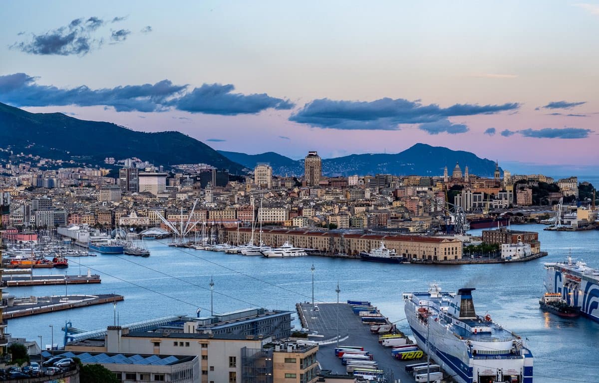 Genova Portada