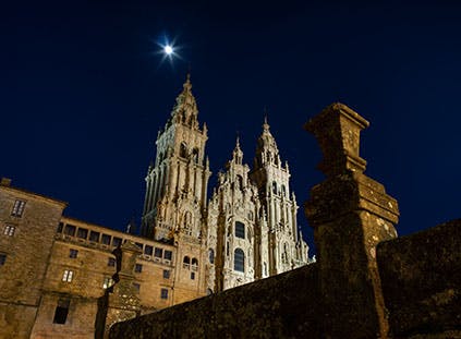 Imagen del tour: Free Tour Nocturno Santiago de Compostela: Templarios y Juegos de la Oca
