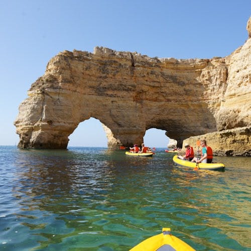 Imagen del tour: Alquiler de kayaks en la Cueva de Benagil
