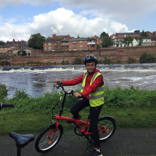 Imagen del tour: Divertida excursión en bicicleta por la ciudad de Chester