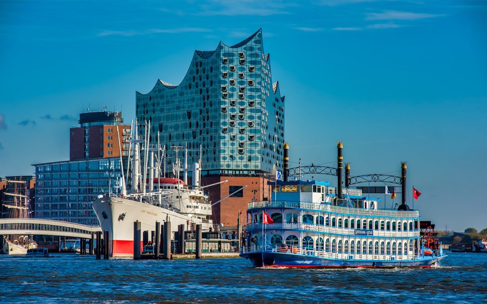 Imagen del tour: Crucero por el puerto iluminado de Hamburgo