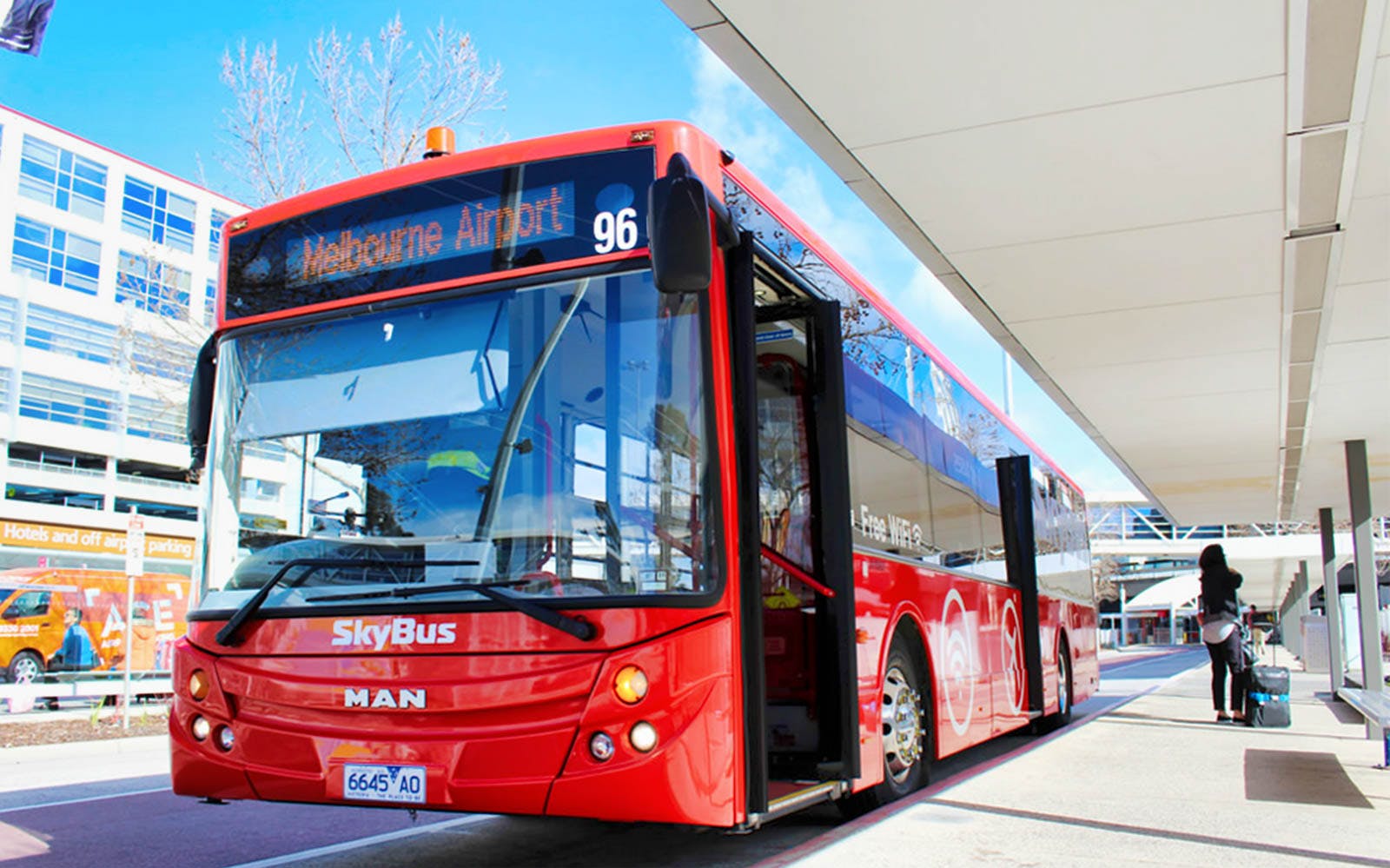 Imagen del tour: Skybus Melbourne Airport Shuttle to Melbourne City