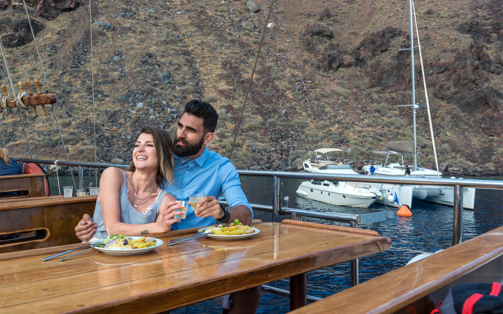 Imagen del tour: Santorini Volcanic Islands Sunset Cruise With Optional Dinner