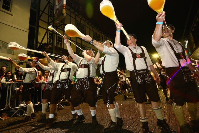 Imagen del tour: Excursión al Oktoberfest de Blumenau