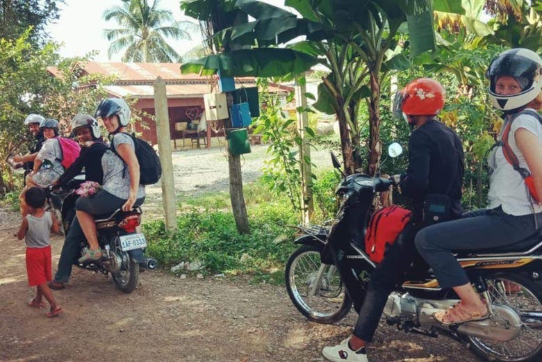 Imagen del tour: Tour en moto por Battambang