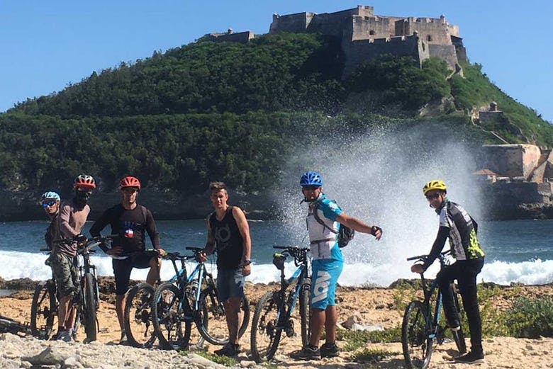Imagen del tour: Tour en bicicleta por Santiago de Cuba