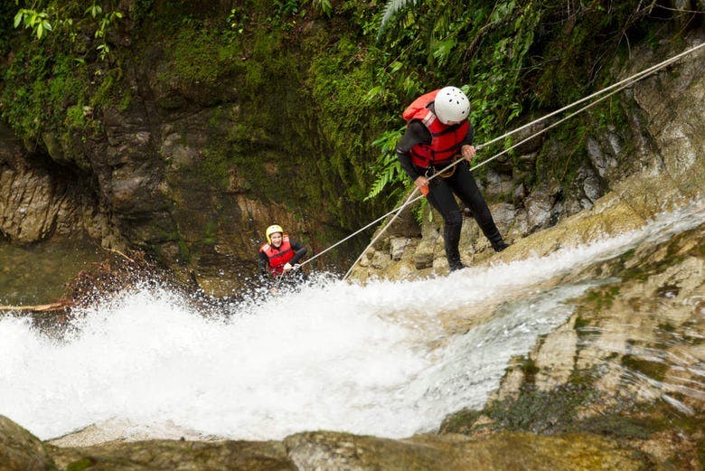 Imagen del tour: Barranquismo en el río Blanco o la cascada de Chamana