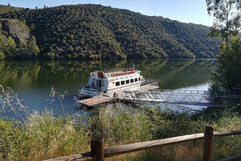 Imagen del tour: Paseo en barco por el río Alagón