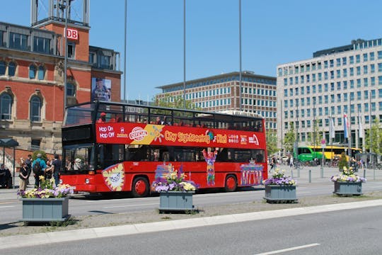 Imagen del tour: Recorrido en autobús con paradas libres por la ciudad de Kiel
