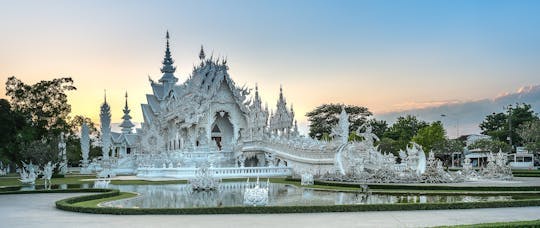 Imagen del tour: Recorrido de medio día por la ciudad y los templos de Chiang Rai