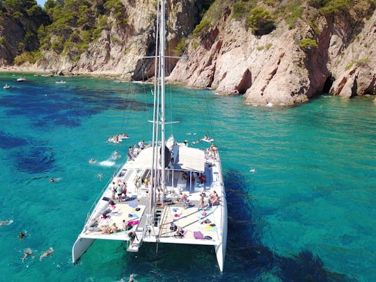 Imagen del tour: Crucero en catamarán para grupos en la Costa Brava