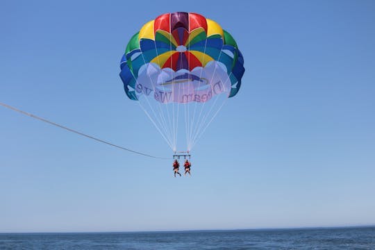 Imagen del tour: Experiencia de parasailing en Albufeira