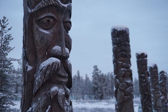 Imagen del tour: Visita guiada privada al pueblo saami y husky ride desde Murmansk