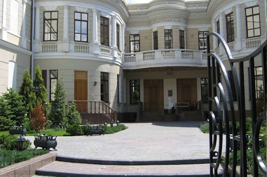 Imagen del tour: Secrets of old mansions private walking tour in Rostov-on-Don