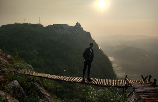Imagen del tour: Tour de trekking al amanecer en el monte Hawu cerca de Bandung