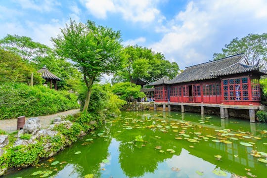 Imagen del tour: Visita privada a los jardines de Suzhou con traslado al hotel o a la estación de tren