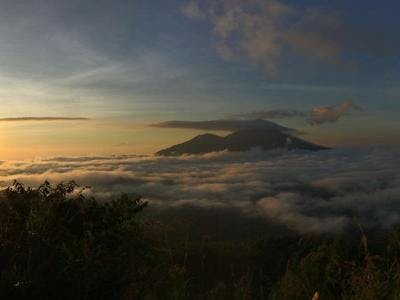 Imagen del tour: Excursión al amanecer al Monte Batur en Bali