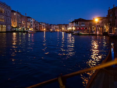 Imagen del tour: Lección nocturna de remo tradicional en el Gran Canal de Venecia