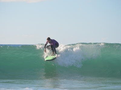 Imagen del tour: Cursos de surf intermedios en Corralejo, Fuerteventura