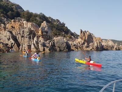 Imagen del tour: Kayak de mar en la bahía de Campomoro, Córcega