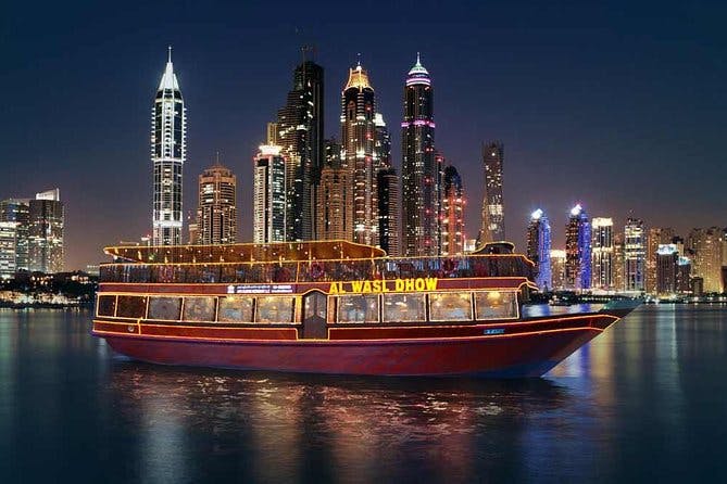 Imagen del tour: Dubai Dhow Cruise Marina - La mejor manera de ver las espectaculares vistas de Dubai