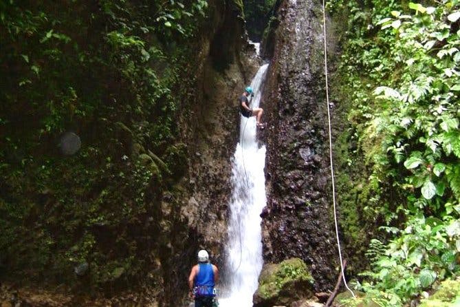 Imagen del tour: Descenso de barrancos en Dominica