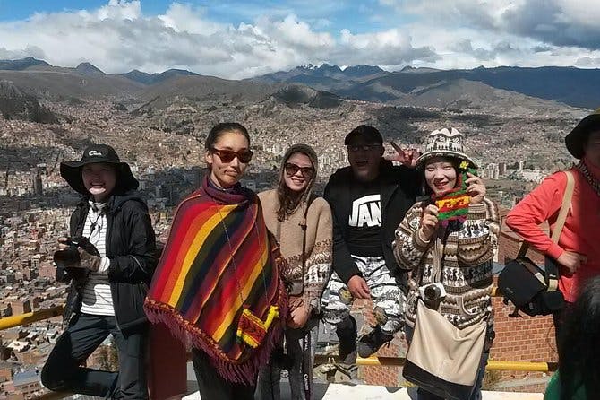 Imagen del tour: Visita turística para grupos pequeños a La Paz: Plaza Murillo, Prisión de San Pedro y Mercado de las brujas
