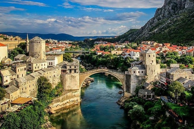 Imagen del tour: Tour a pie por Mostar: Oriente en el oeste