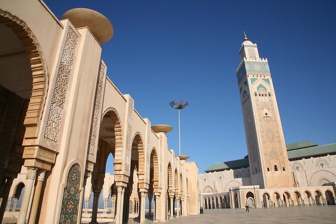 Imagen del tour: Recorrido de medio día por Casablanca, la Mezquita de Hassan II, la plaza de Mohammed V y el Mercado Central