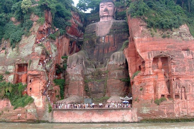 Imagen del tour: Recorrido privado: Buda gigante de Leshan y localidad de pescadores de Chengdu