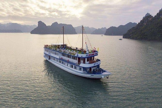 Imagen del tour: Crucero de 3 días para explorar la bahía de Lan Ha y la bahía de Ha Long con kayak, natación ...