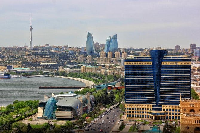 Imagen del tour: Recorrido de día completo por la ciudad de Bakú