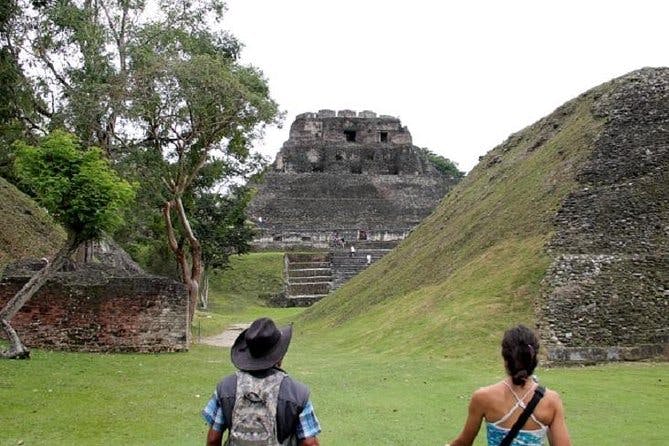 Imagen del tour: Paseo a caballo a las ruinas mayas de Xunantunich