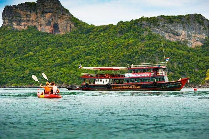 Imagen del tour: Recorrido por isla Samui al parque marino de Ang Thong con un barco grande más kayak