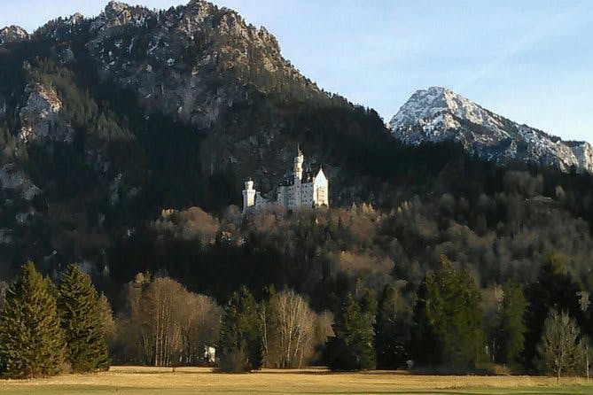 Imagen del tour: Evite las colas al castillo de Neuschwanstein desde Füssen en un recorrido de medio día