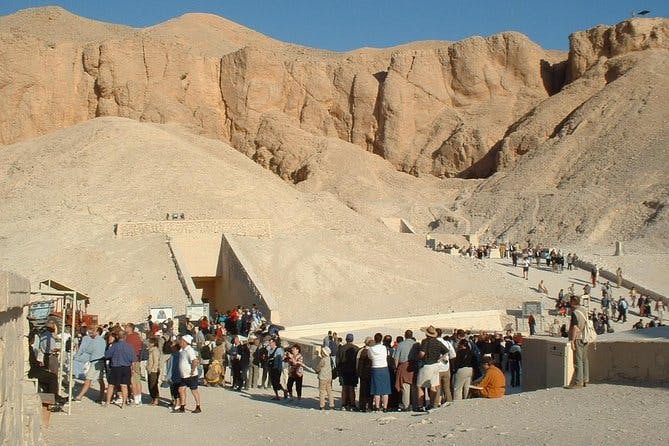 Imagen del tour: Excursión de un día a Luxor: Valle de los Reyes y Reinas - Templos Hatchepsut y más