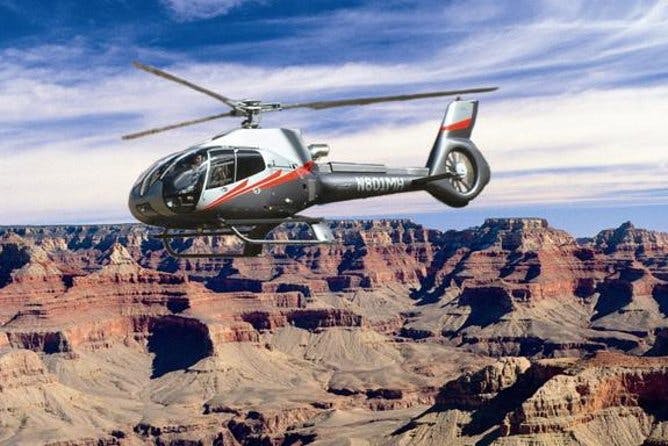 Imagen del tour: Vuelo en helicóptero y recorrido por tierra por el Gran Cañón desde Phoenix