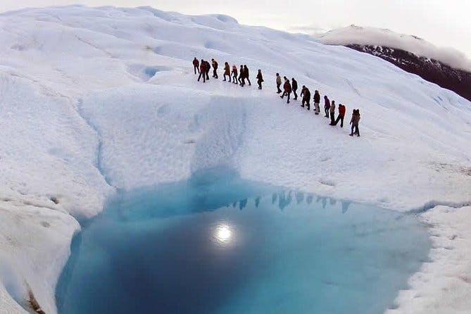 Imagen del tour: Excursión de mini-senderismo de un día al glaciar Perito Moreno