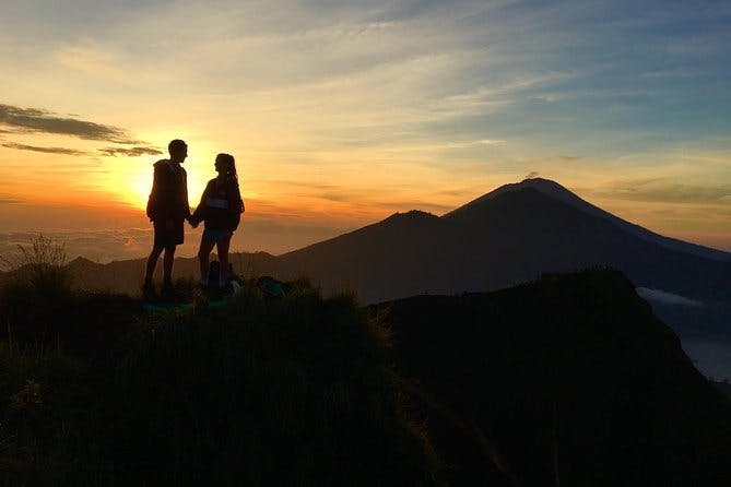 Imagen del tour: Senderismo al amanecer en Bali por el volcán Monte Batur