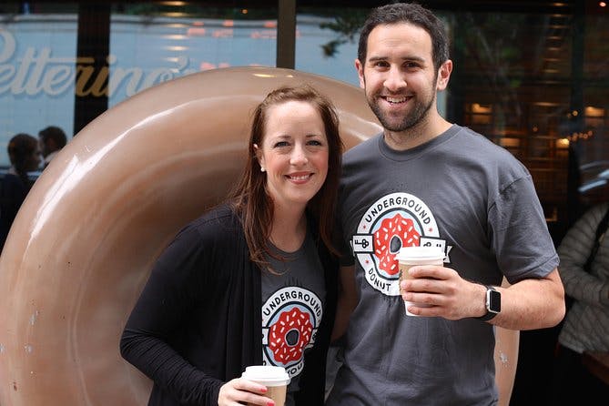 Imagen del tour: Recorrido Underground Donut: el primer recorrido de Donuts en Chicago