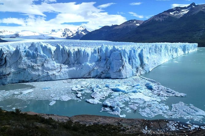 Imagen del tour: Escapada de un día al glaciar Perito Moreno con paseo opcional en barco desde El Calafate