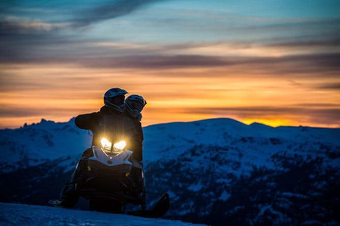 Imagen del tour: Excursión Mountain Explorer en moto de nieve