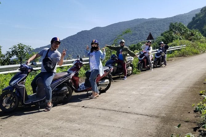 Imagen del tour: Scooter Adventure en Monkey Mountain