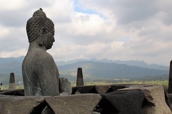 Imagen del tour: Centro Cultural de Yogyakarta: templo de Borobudur, templo de Prambanan y volcán de Merapi