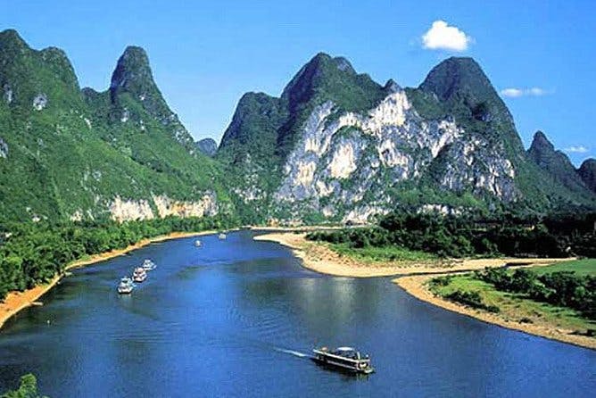 Imagen del tour: Crucero de un día por el río Li Guilin y Yangshuo