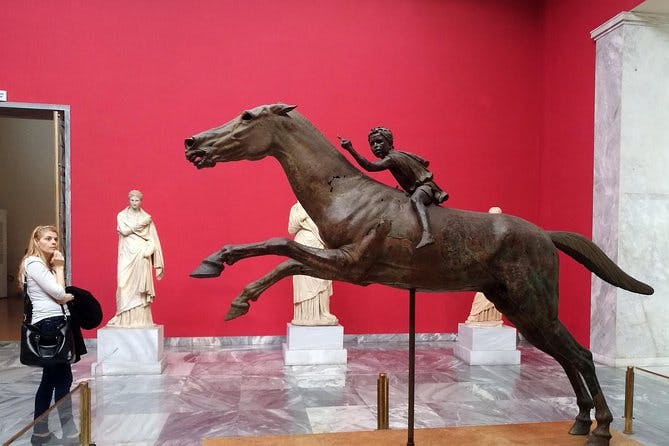 Imagen del tour: El Museo Arqueológico Nacional y la Acrópolis, con un recorrido por la ciudad de Atenas.