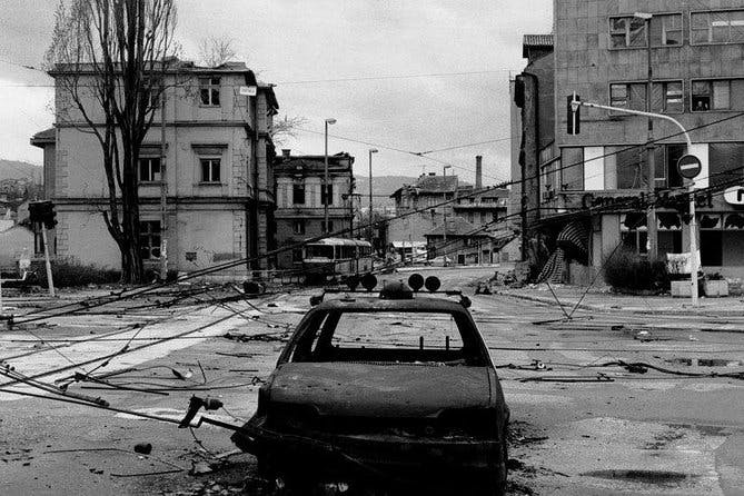 Imagen del tour: ROSAS DE SARAJEVO (Tour del asedio de Sarajevo 1992/1995) - Túnel de la esperanza + 5 ubicaciones