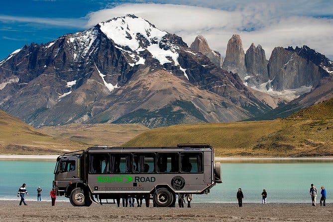 Imagen del tour: Torres del Paine Full Day Camión terrestre 4x4 desde Calafate