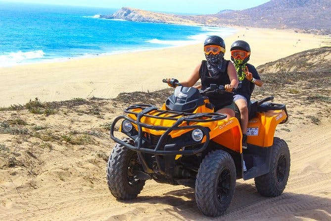 Imagen del tour: Cabo San Lucas, Playa Margaritas en vehículo todoterreno 4x4 individual
