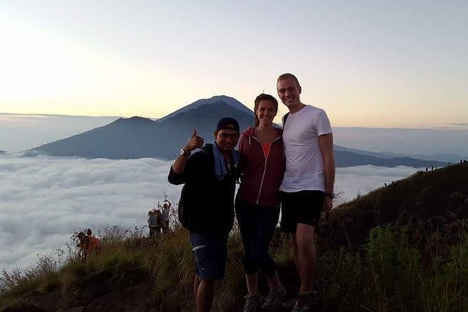 Imagen del tour: Mt Batur Sunrise Trekking y aguas termales naturales